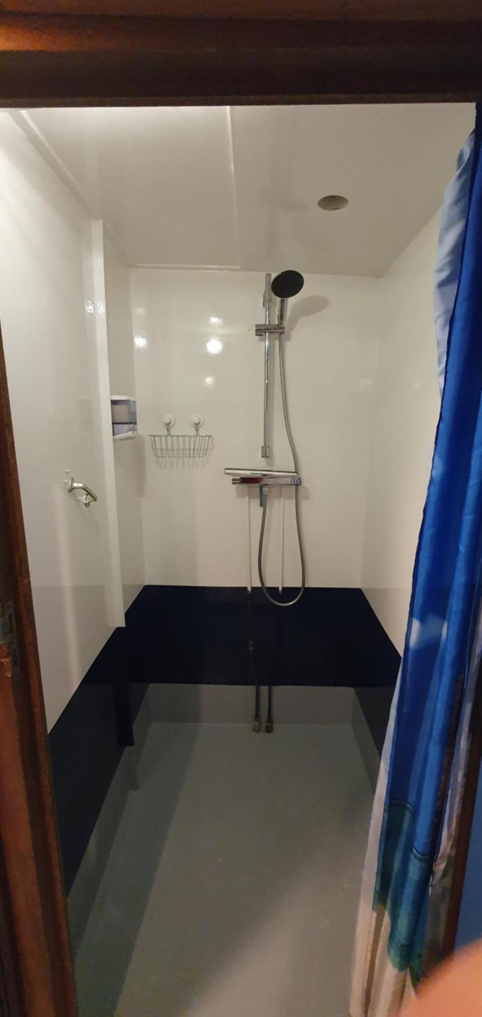 Intersail Hostel - Avontuur Amsterdam Dış mekan fotoğraf