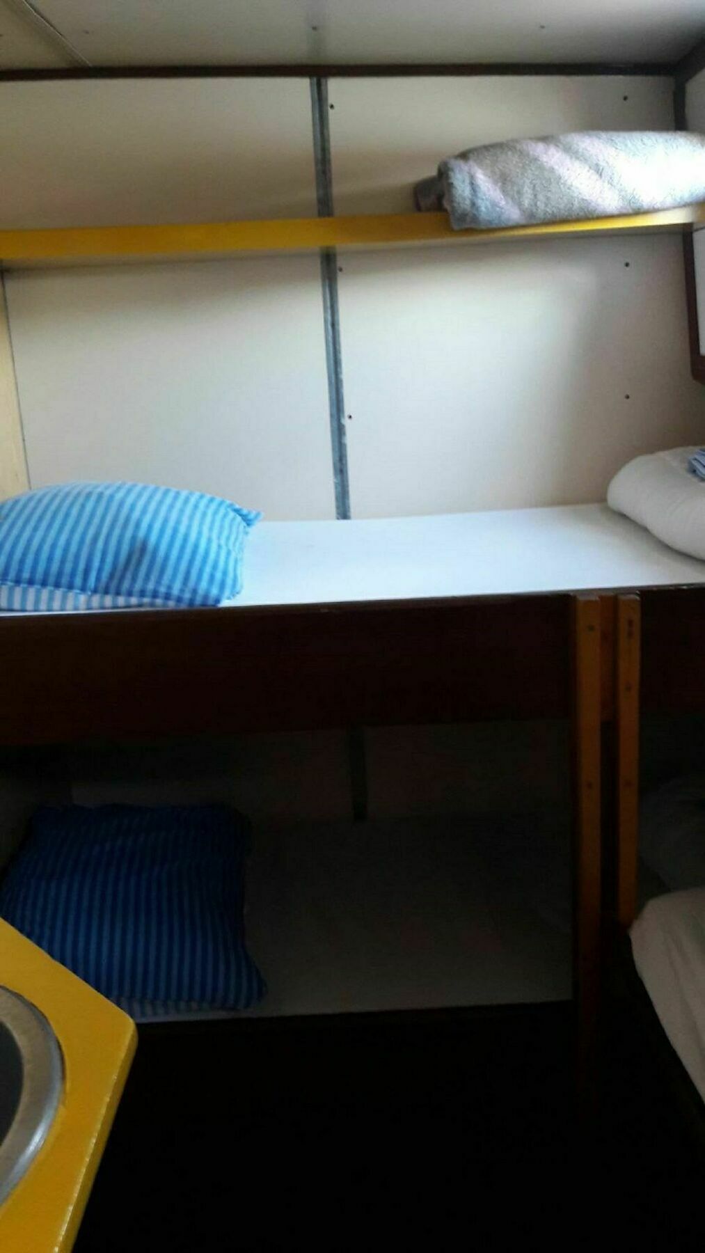 Intersail Hostel - Avontuur Amsterdam Dış mekan fotoğraf